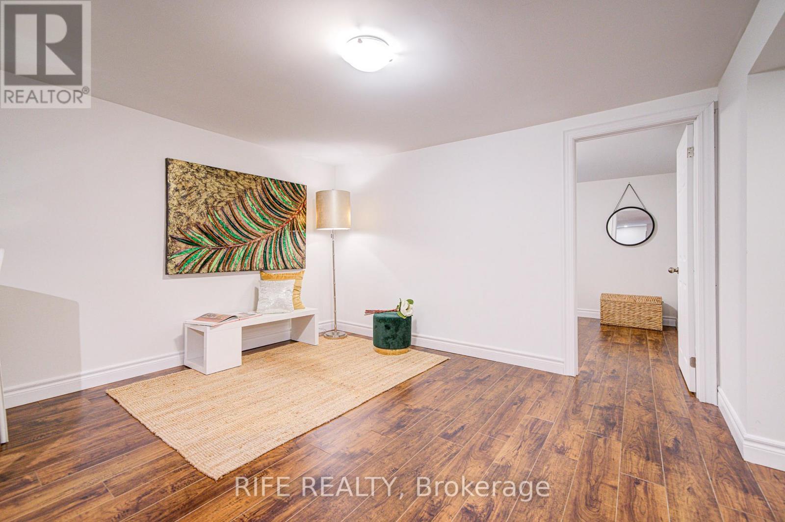 306 Wenlock Avenue, Richmond Hill, Ontario  L4C 1M7 - Photo 20 - N12470584