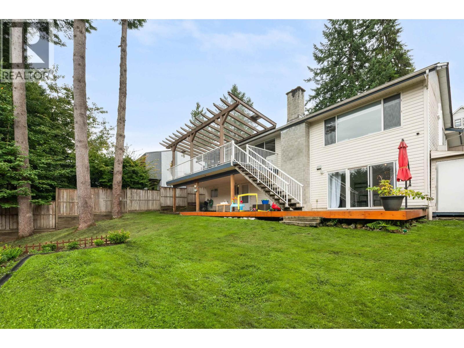 3310 HENRY STREET, Port Moody, British Columbia