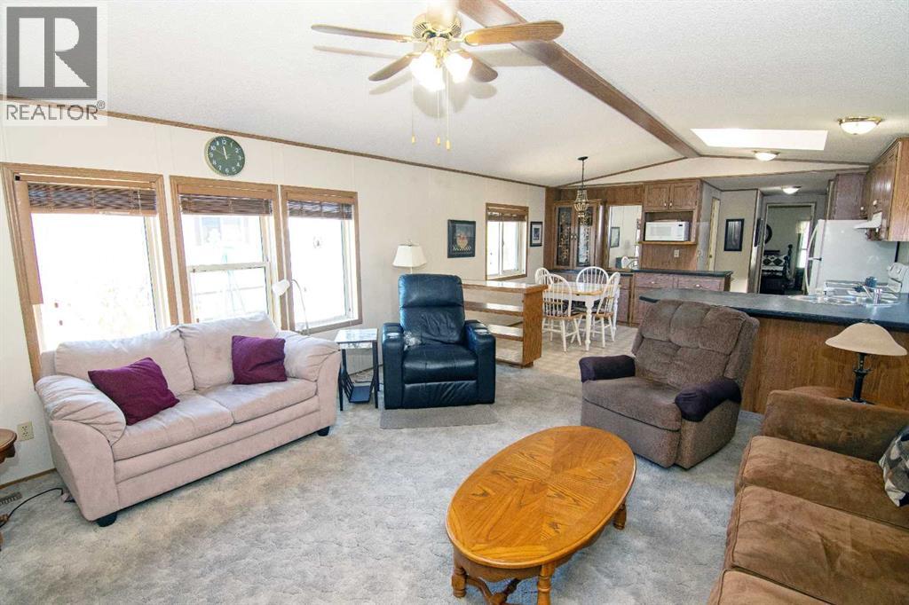 504 Home Place  Se, High River, Alberta  T1V 1K1 - Photo 9 - A2265791