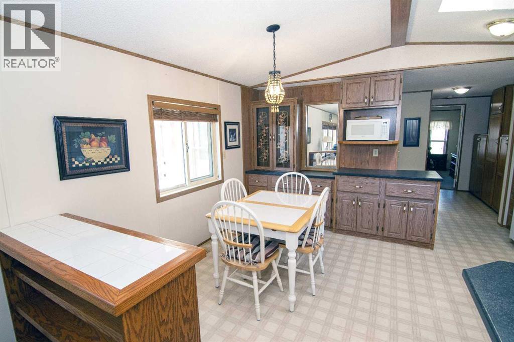 504 Home Place  Se, High River, Alberta  T1V 1K1 - Photo 10 - A2265791