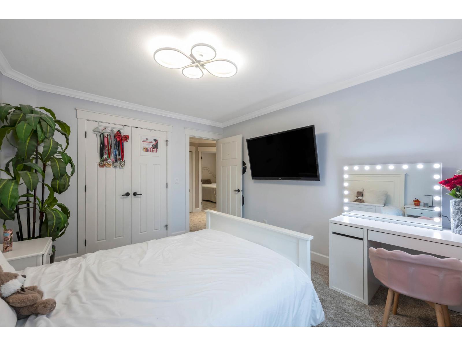 8121 210a Street, Langley, British Columbia  V2Y 0K2 - Photo 26 - R3061913