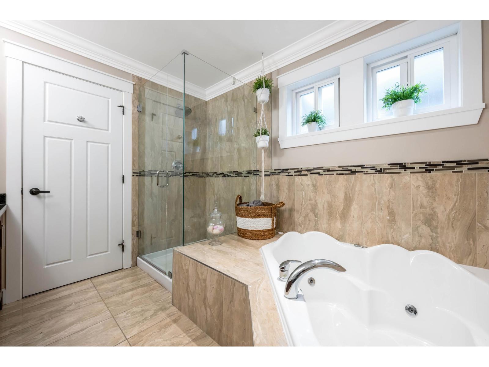 8121 210a Street, Langley, British Columbia  V2Y 0K2 - Photo 23 - R3061913