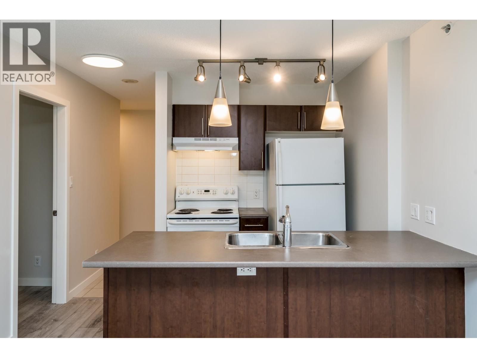 610 1178 Heffley Crescent, Coquitlam, British Columbia  V3B 0A7 - Photo 11 - R3062257