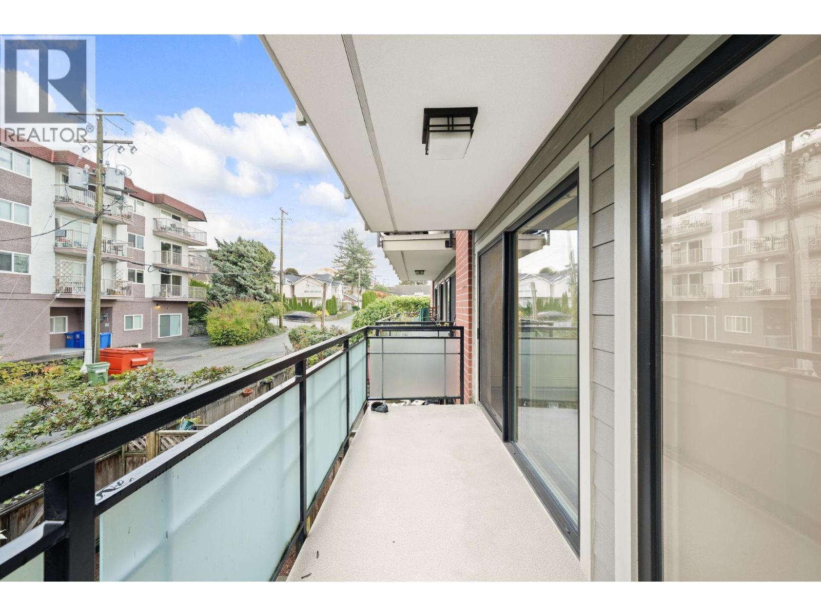 207 360 E 2nd Street, North Vancouver, British Columbia  V7L 4N6 - Photo 24 - R3062459