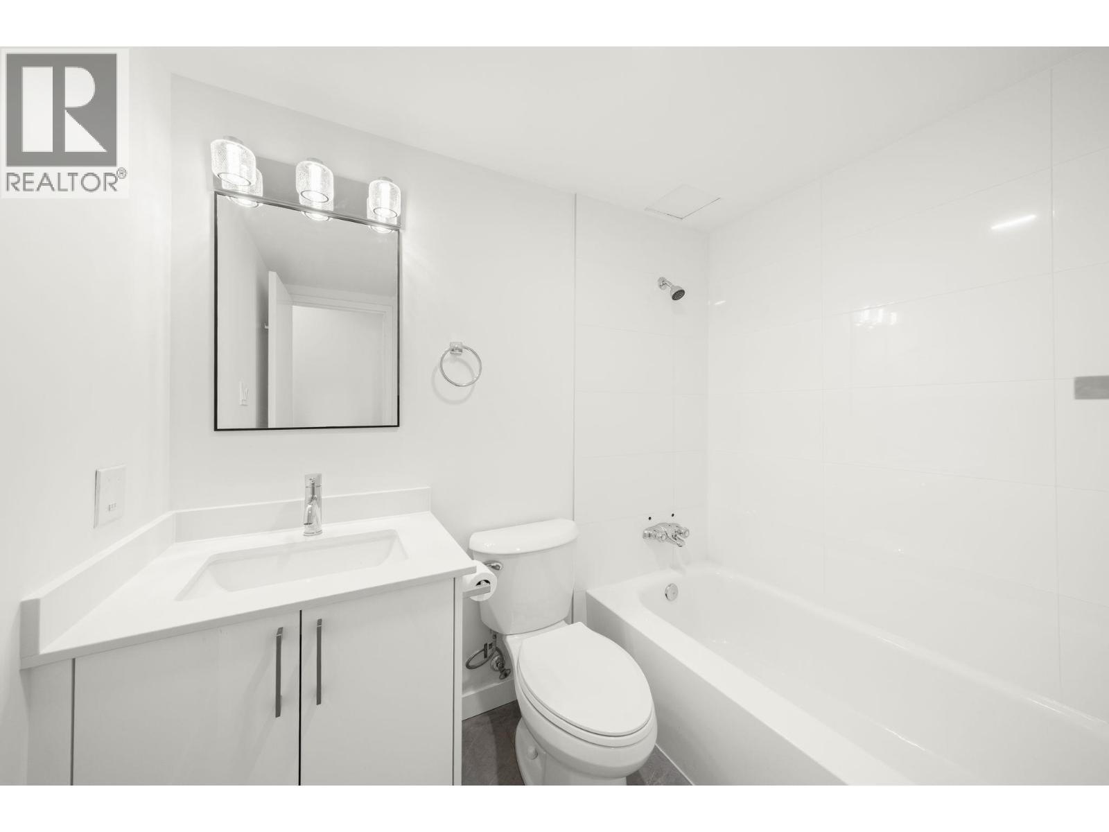 207 360 E 2nd Street, North Vancouver, British Columbia  V7L 4N6 - Photo 20 - R3062459
