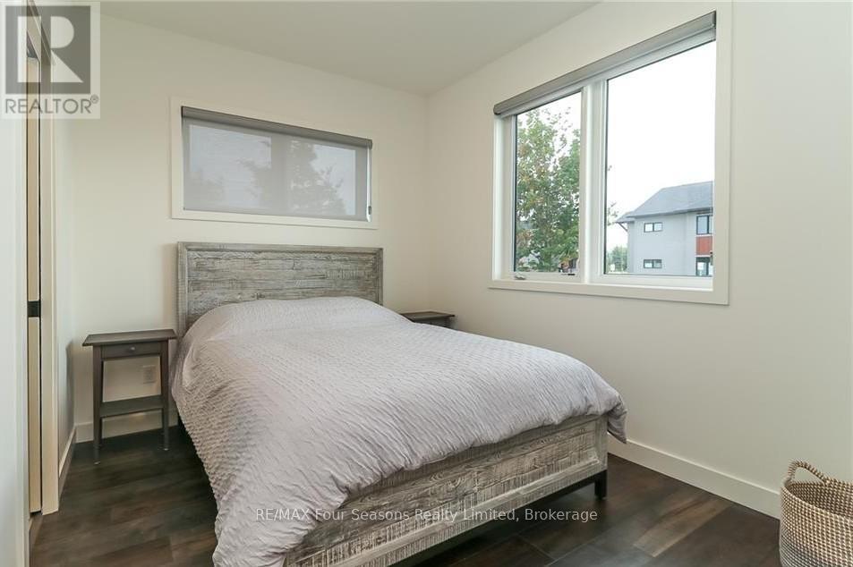 107 - 12 Beausoleil Lane, Blue Mountains, Ontario  L9Y 2X5 - Photo 10 - X12262442