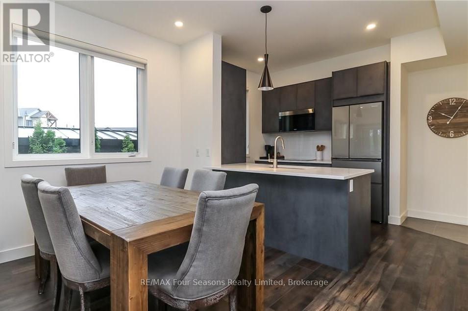 107 - 12 Beausoleil Lane, Blue Mountains, Ontario  L9Y 2X5 - Photo 25 - X12262442