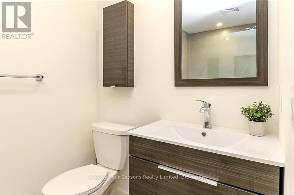 107 - 12 Beausoleil Lane, Blue Mountains, Ontario  L9Y 2X5 - Photo 9 - X12262442