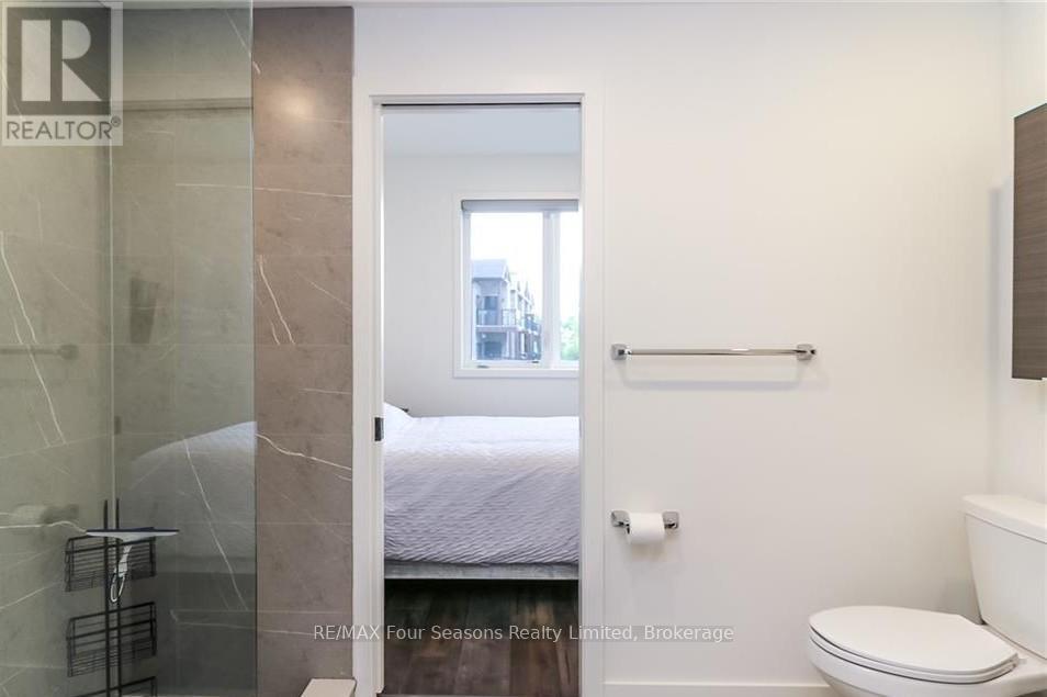 107 - 12 Beausoleil Lane, Blue Mountains, Ontario  L9Y 2X5 - Photo 8 - X12262442