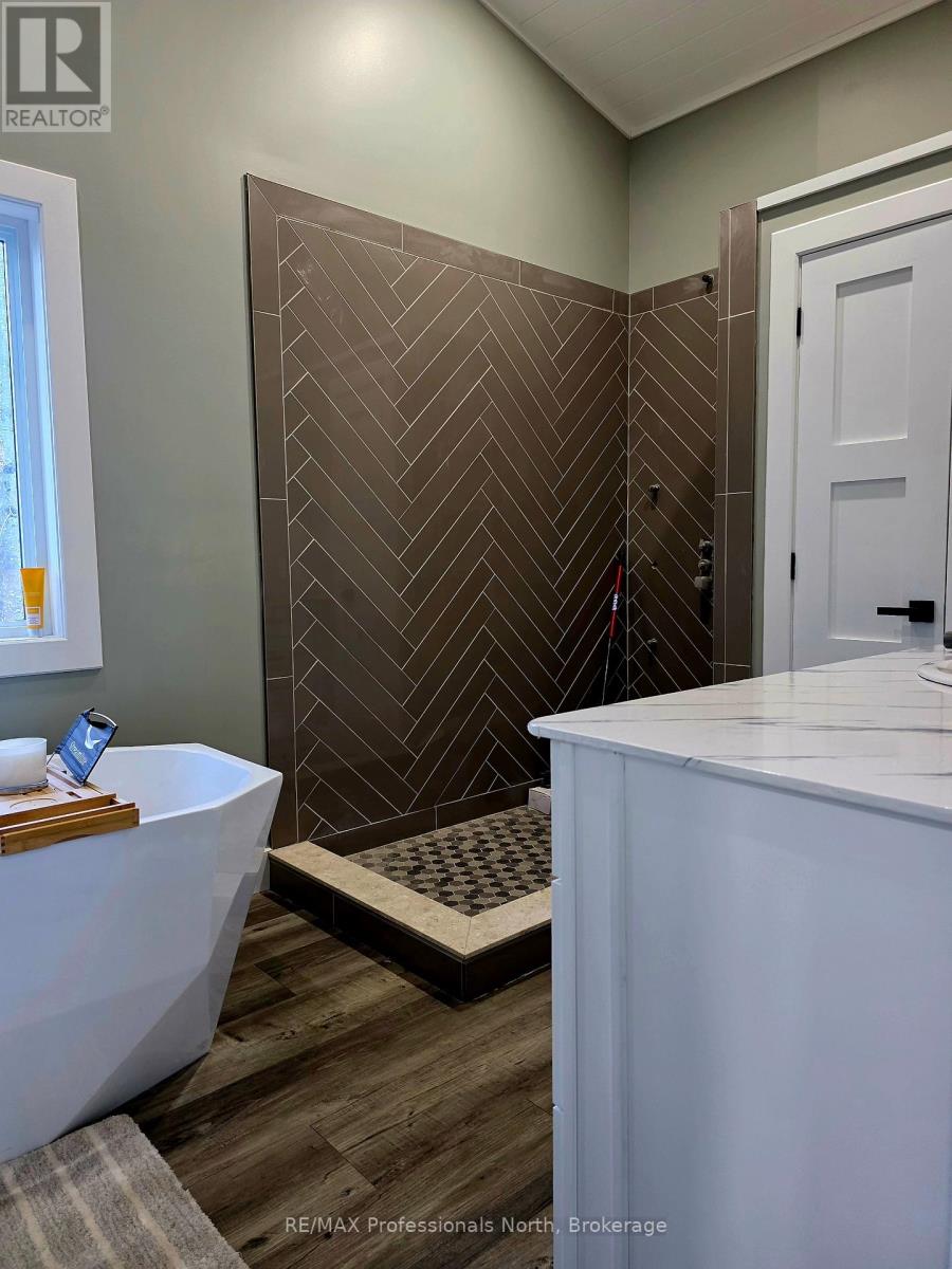 816 Second Avenue, Mcmurrich/monteith, Ontario  P0A 1J0 - Photo 23 - X12458491