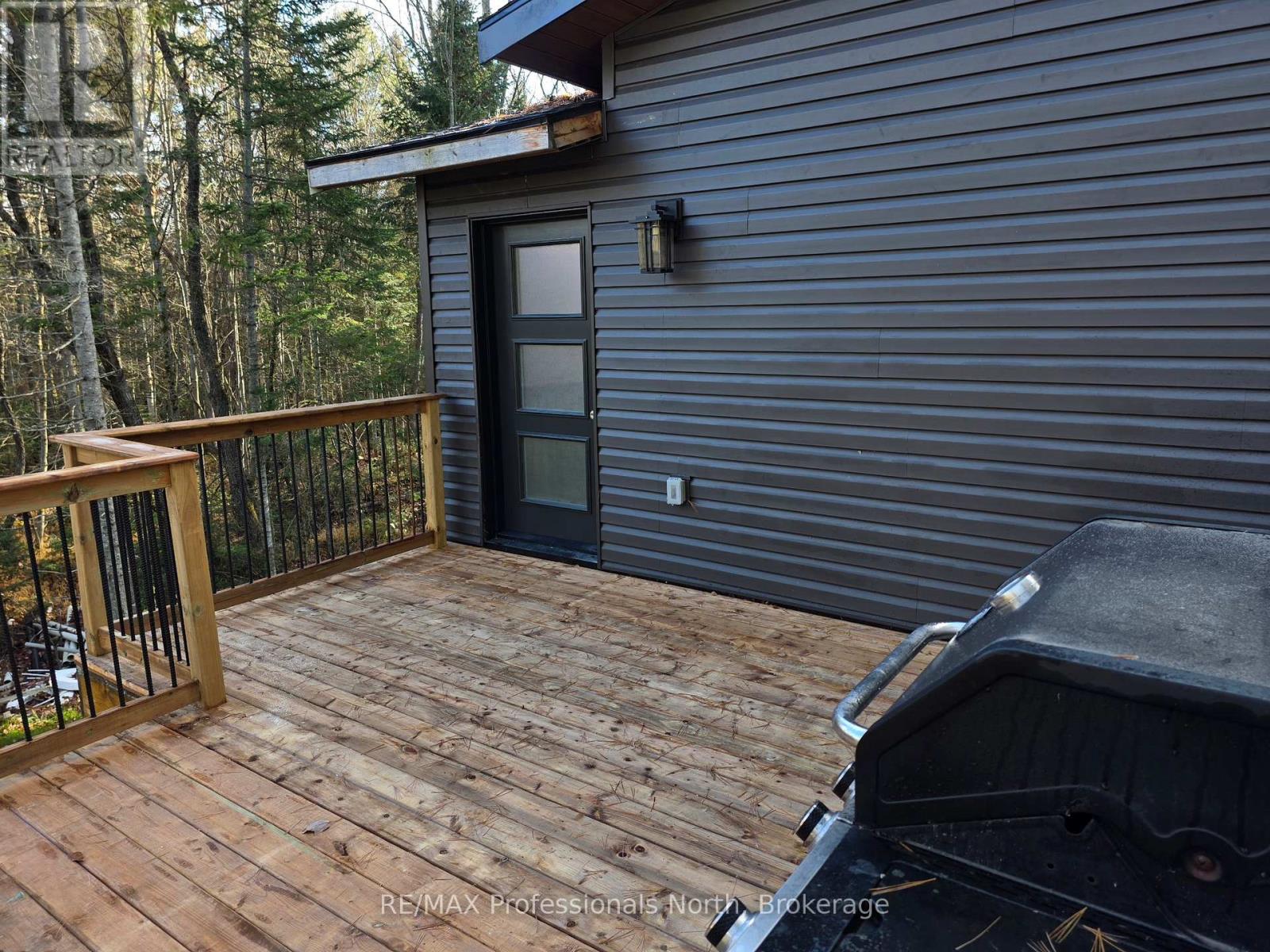 816 Second Avenue, Mcmurrich/monteith, Ontario  P0A 1J0 - Photo 36 - X12458491