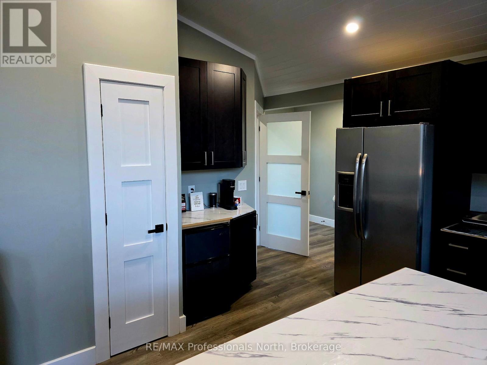 816 Second Avenue, Mcmurrich/monteith, Ontario  P0A 1J0 - Photo 7 - X12458491