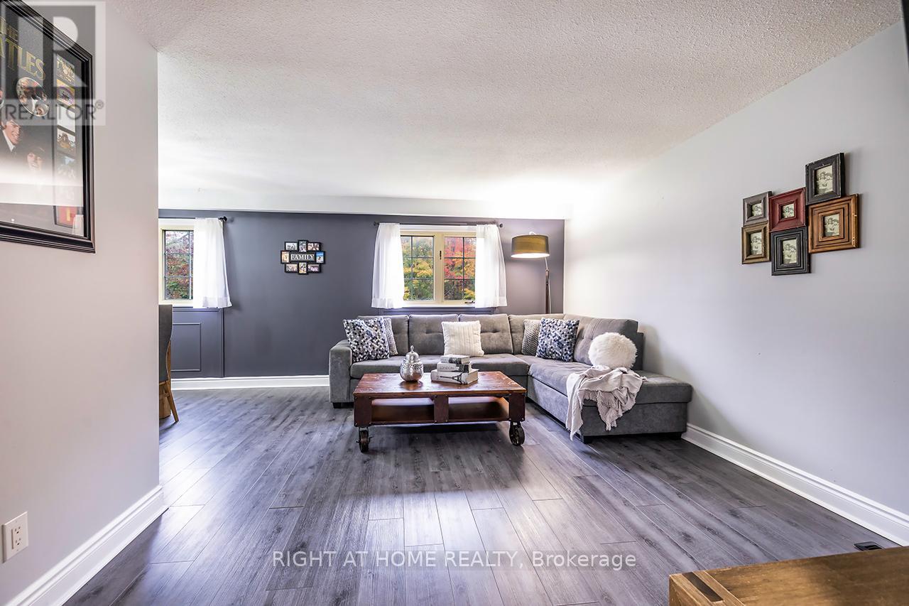 100 Humber Lea Road, Caledon, Ontario  L7E 3T7 - Photo 10 - W12475496