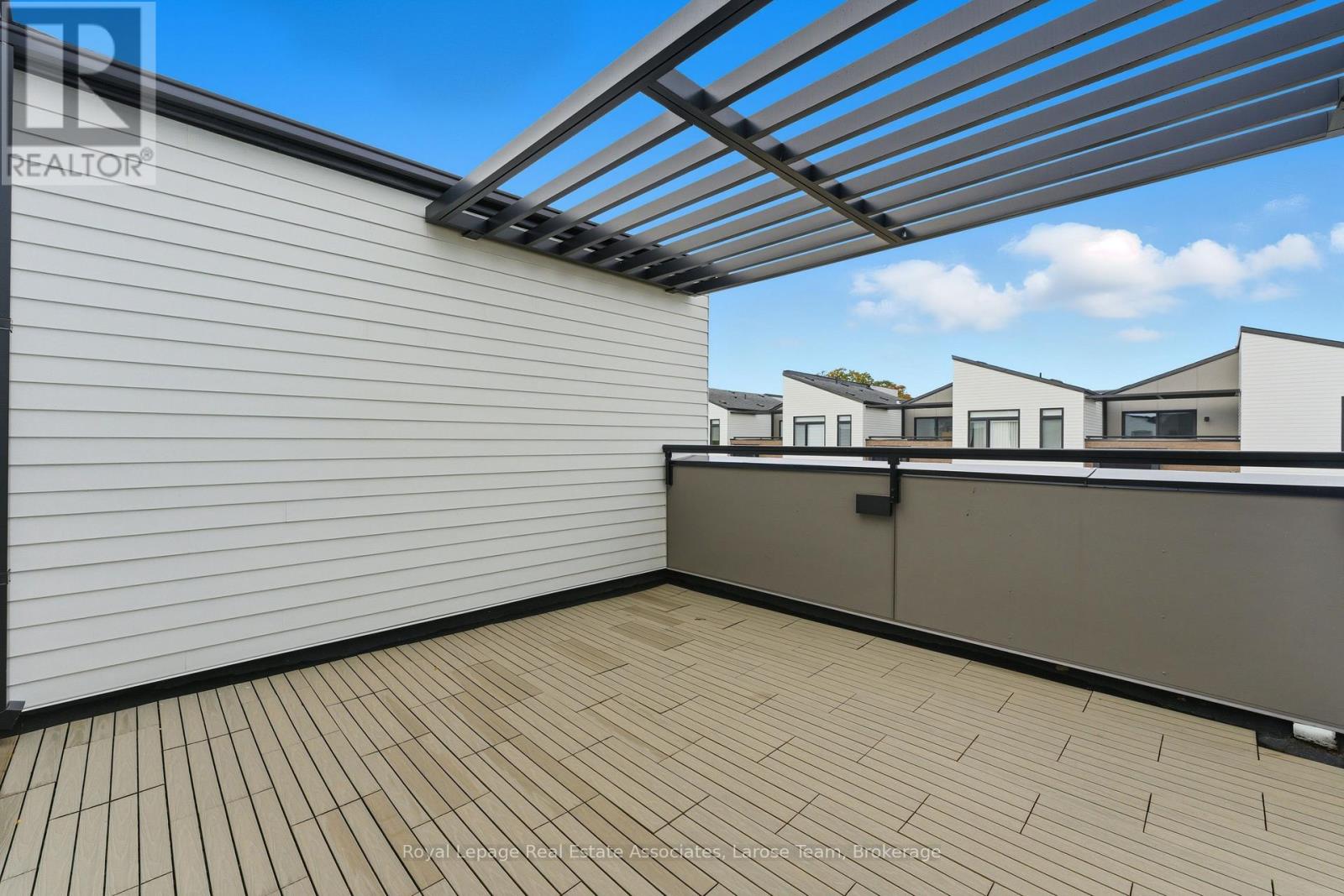 44 - 30 Lou Parsons Way, Mississauga, Ontario  L5H 0B2 - Photo 38 - W12474171