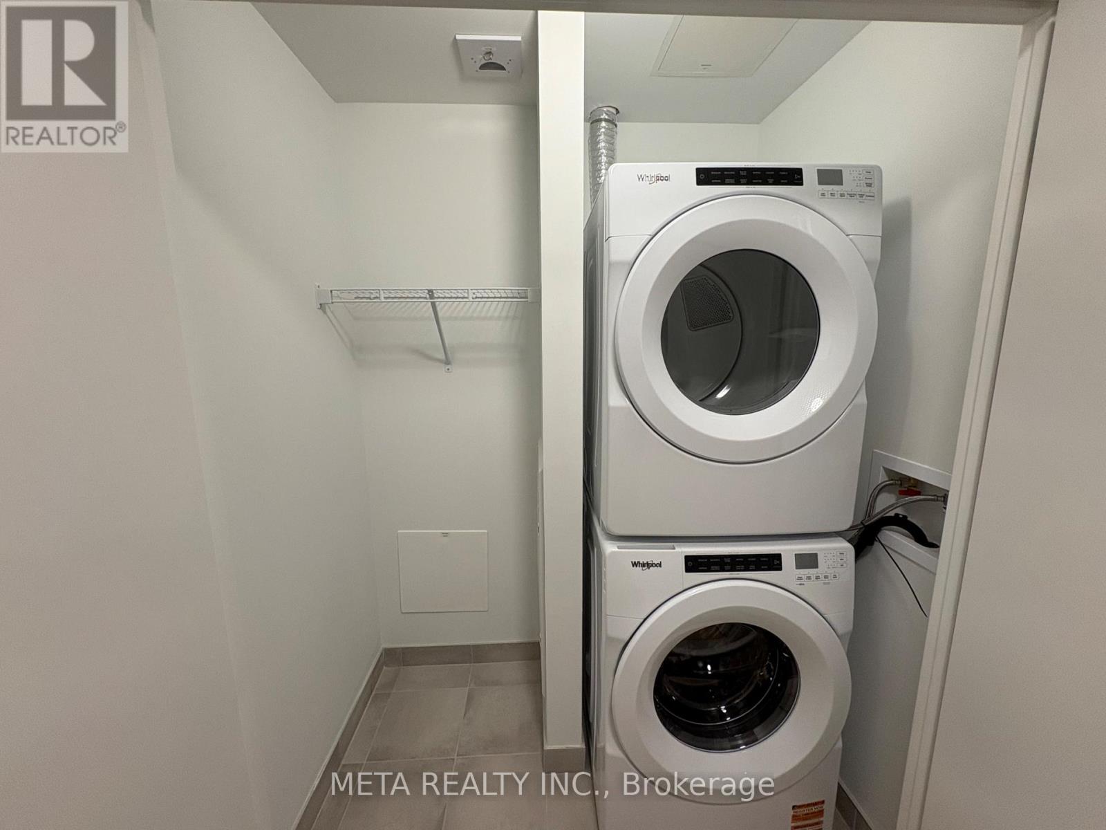 431 - 3250 Carding Mill Trail, Oakville, Ontario  L6M 1L3 - Photo 5 - W12482387