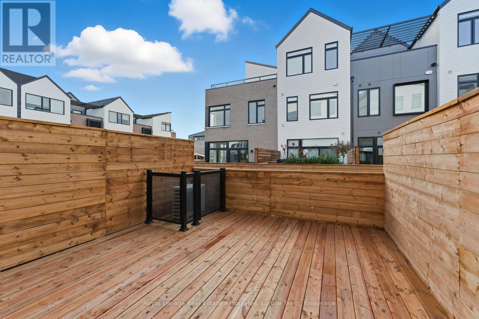 44 - 30 Lou Parsons Way, Mississauga, Ontario  L5H 0B2 - Photo 23 - W12474171