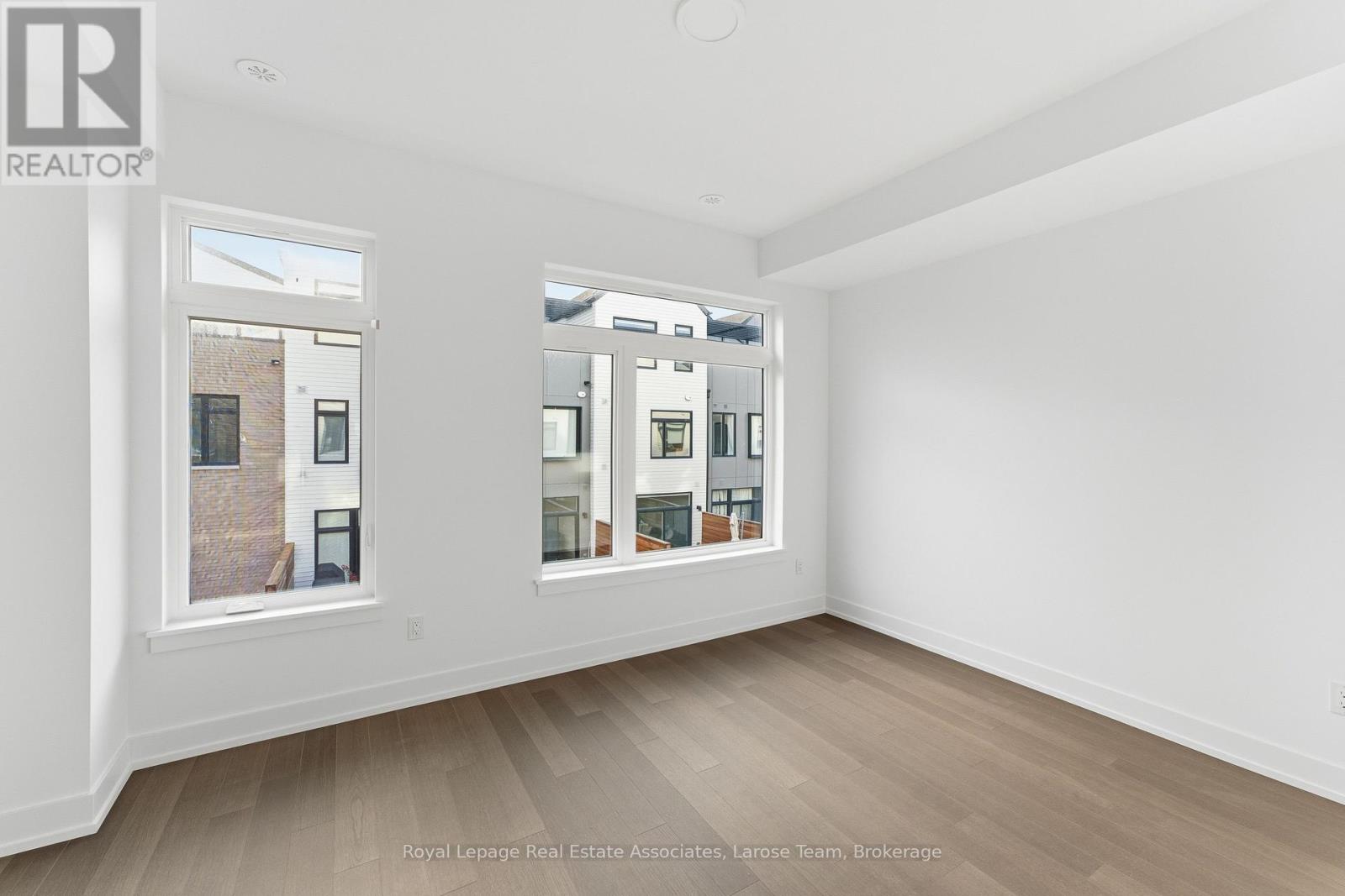 44 - 30 Lou Parsons Way, Mississauga, Ontario  L5H 0B2 - Photo 25 - W12474171