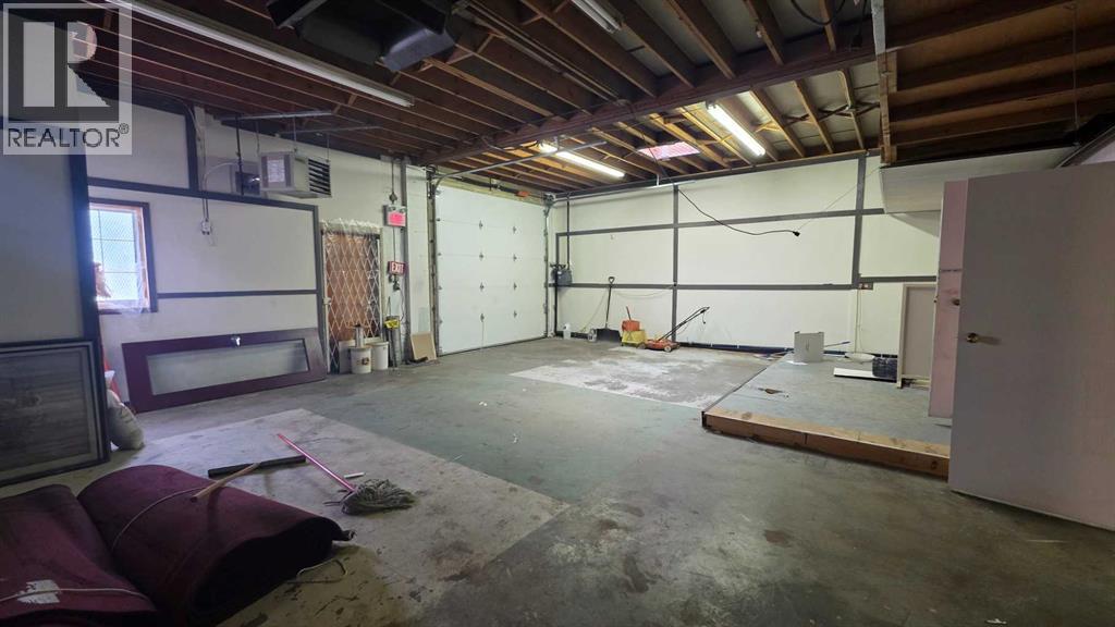 2008 36 Street Se, Calgary, Alberta  T2B 0X8 - Photo 5 - A2210579