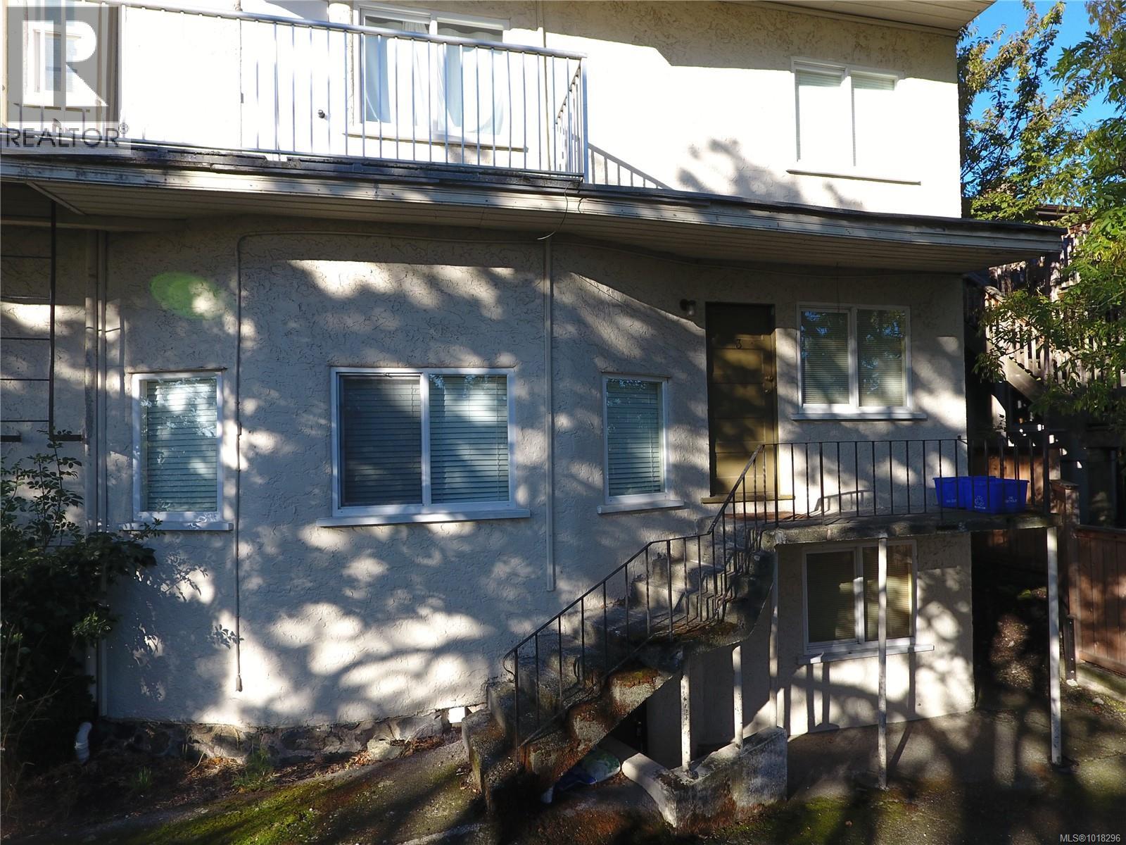 423 Wilson St, Esquimalt, British Columbia  V9A 3G6 - Photo 4 - 1018296