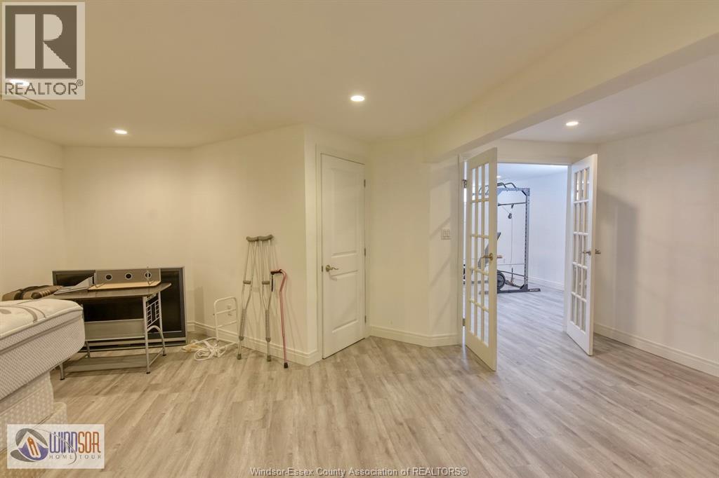 500 Clydesdale Court, Lakeshore, Ontario  N8L 0A1 - Photo 34 - 25027293