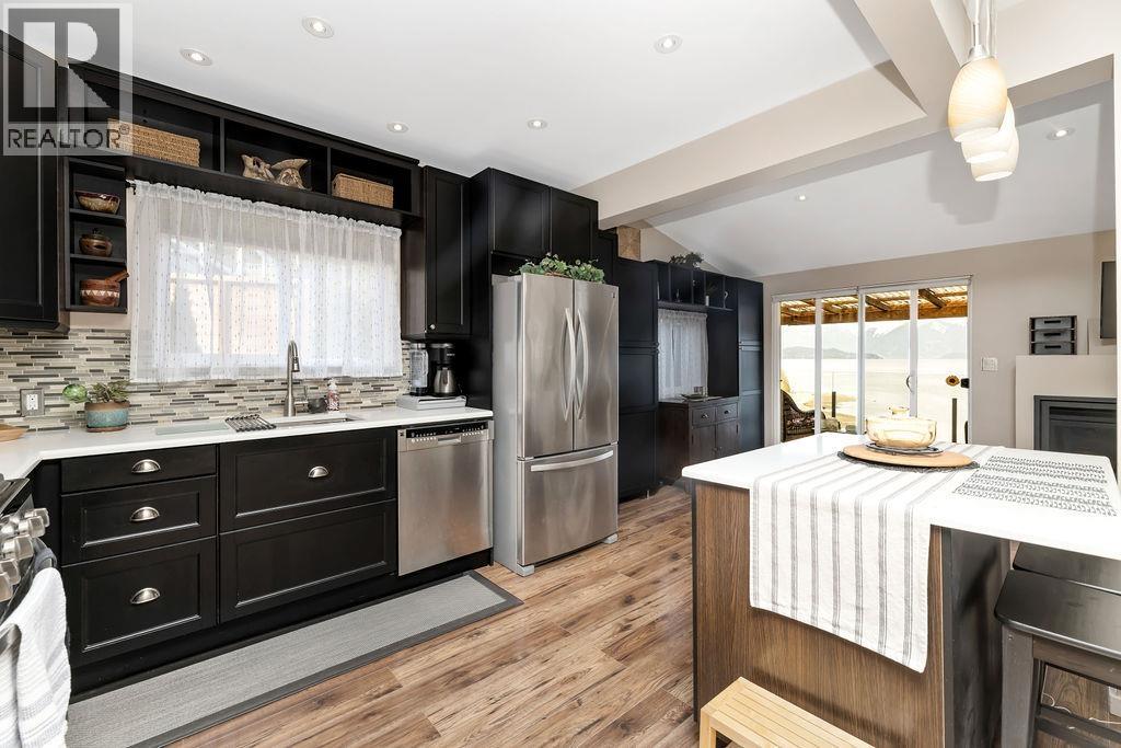 790 Marine Drive, Gibsons, British Columbia  V0N 1V1 - Photo 28 - R2984352