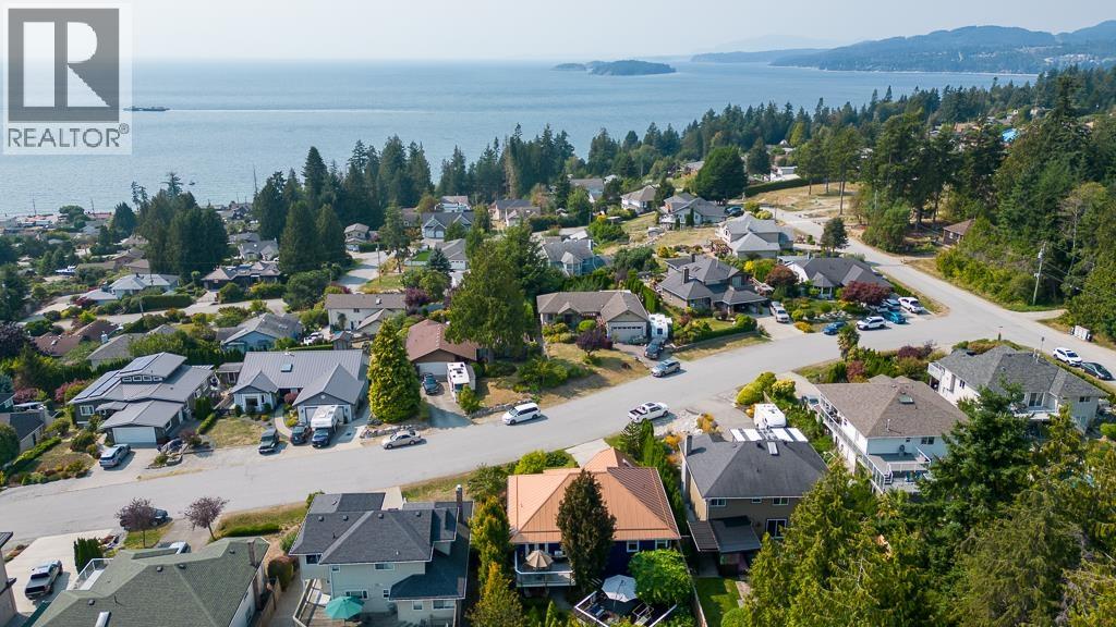 4868 Bluegrouse Drive, Sechelt, British Columbia  V7Z 0G4 - Photo 6 - R3043459