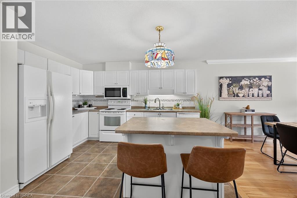 385 Park Road N Unit# 4, Brantford, Ontario  N3R 0A1 - Photo 11 - 40782644