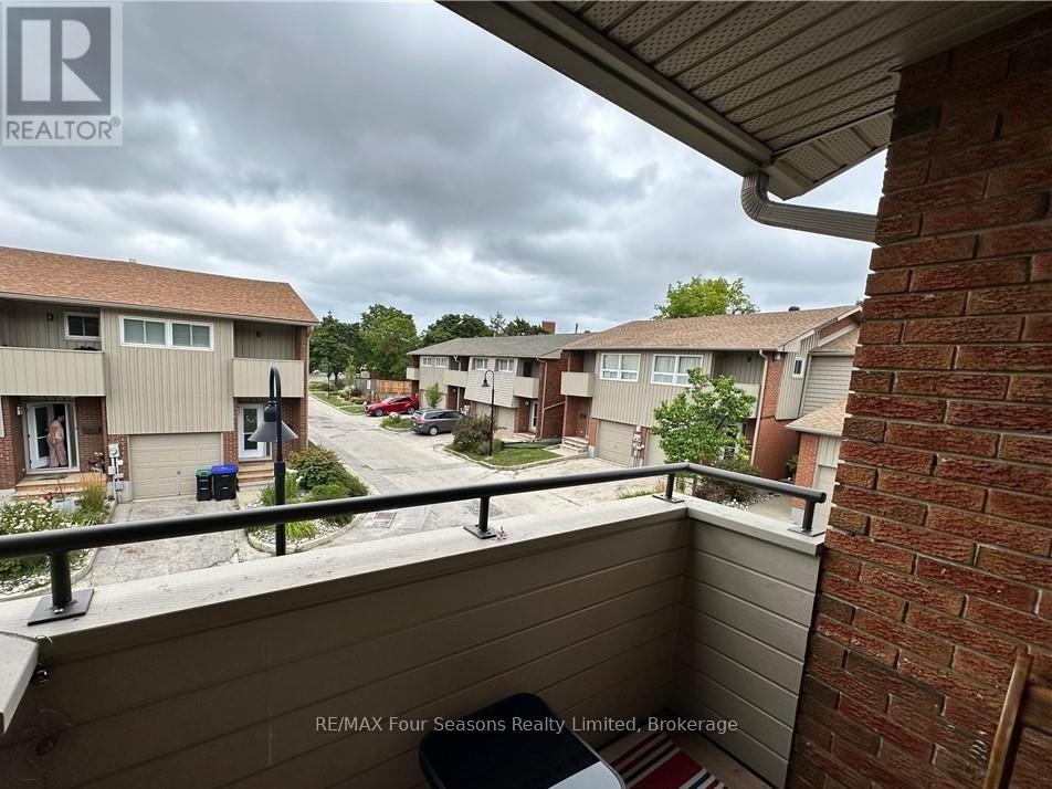 615 Tenth Street, Collingwood, Ontario  L9Y 4K6 - Photo 24 - S12330364