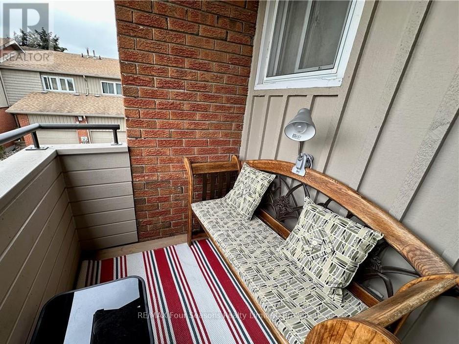 615 Tenth Street, Collingwood, Ontario  L9Y 4K6 - Photo 22 - S12330364