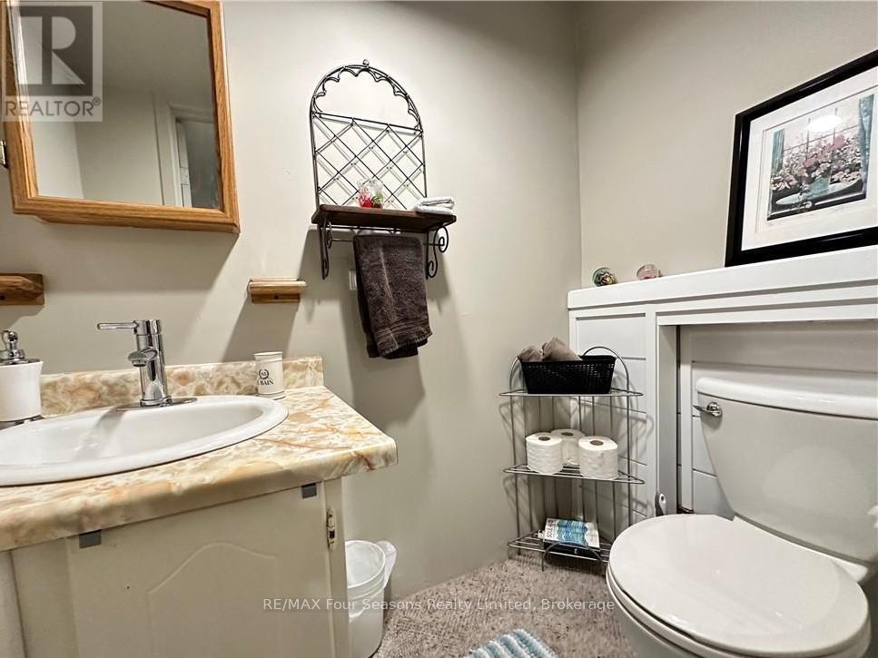 615 Tenth Street, Collingwood, Ontario  L9Y 4K6 - Photo 28 - S12330364