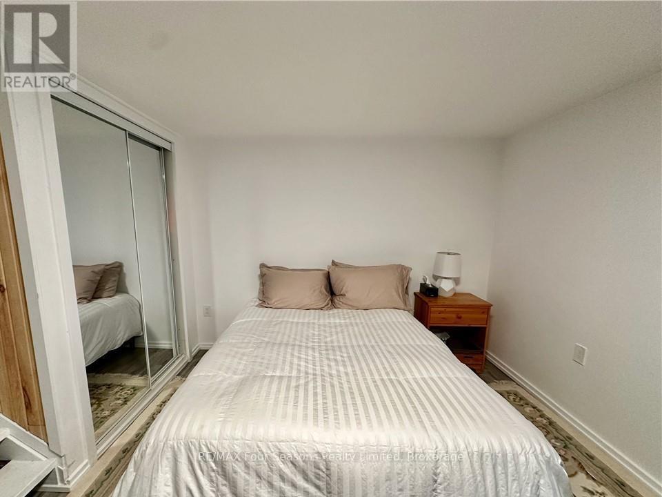 615 Tenth Street, Collingwood, Ontario  L9Y 4K6 - Photo 31 - S12330364