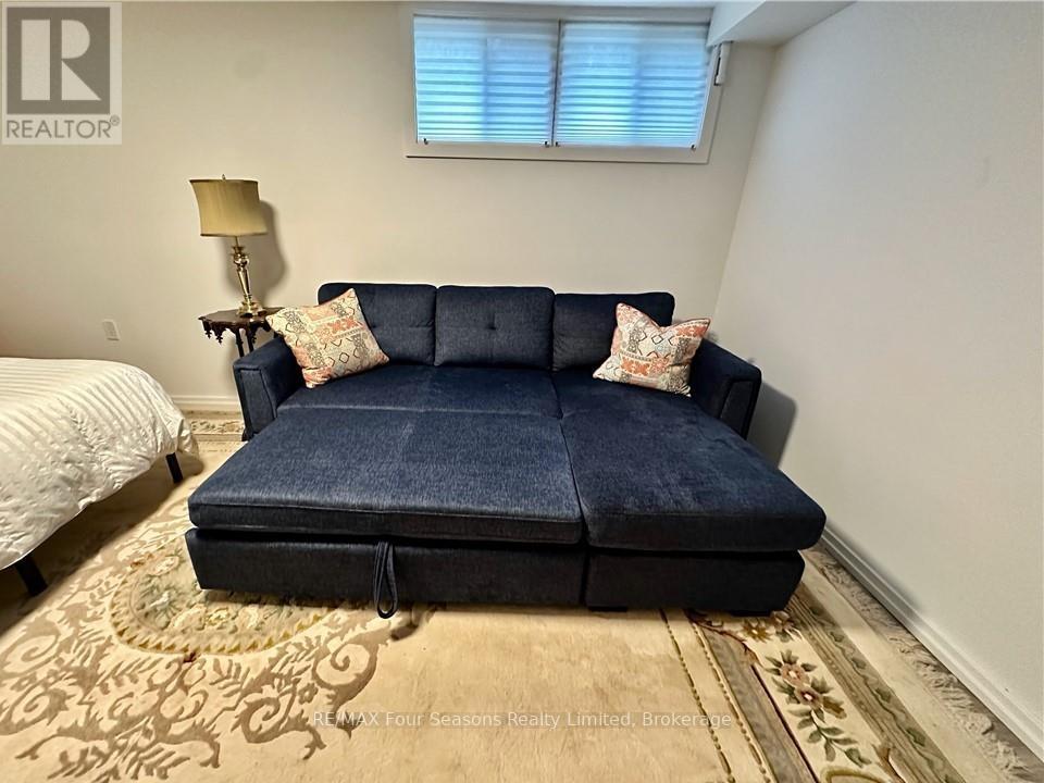 615 Tenth Street, Collingwood, Ontario  L9Y 4K6 - Photo 36 - S12330364