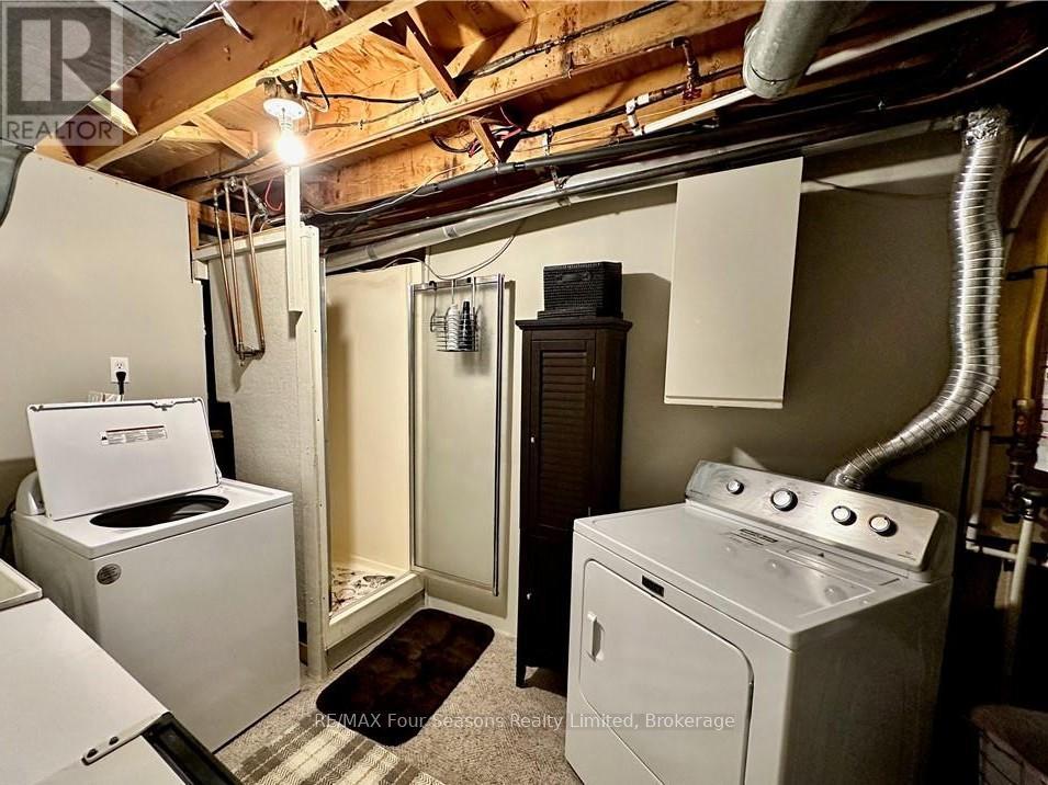 615 Tenth Street, Collingwood, Ontario  L9Y 4K6 - Photo 38 - S12330364