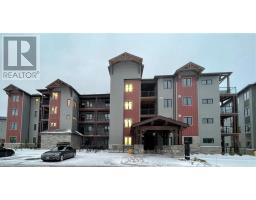 407 - 20 BECKWITH LANE, Blue Mountains, Ontario