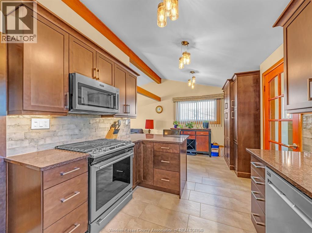 1246 Belleperche, Windsor, Ontario  N8S 3C5 - Photo 11 - 25027277