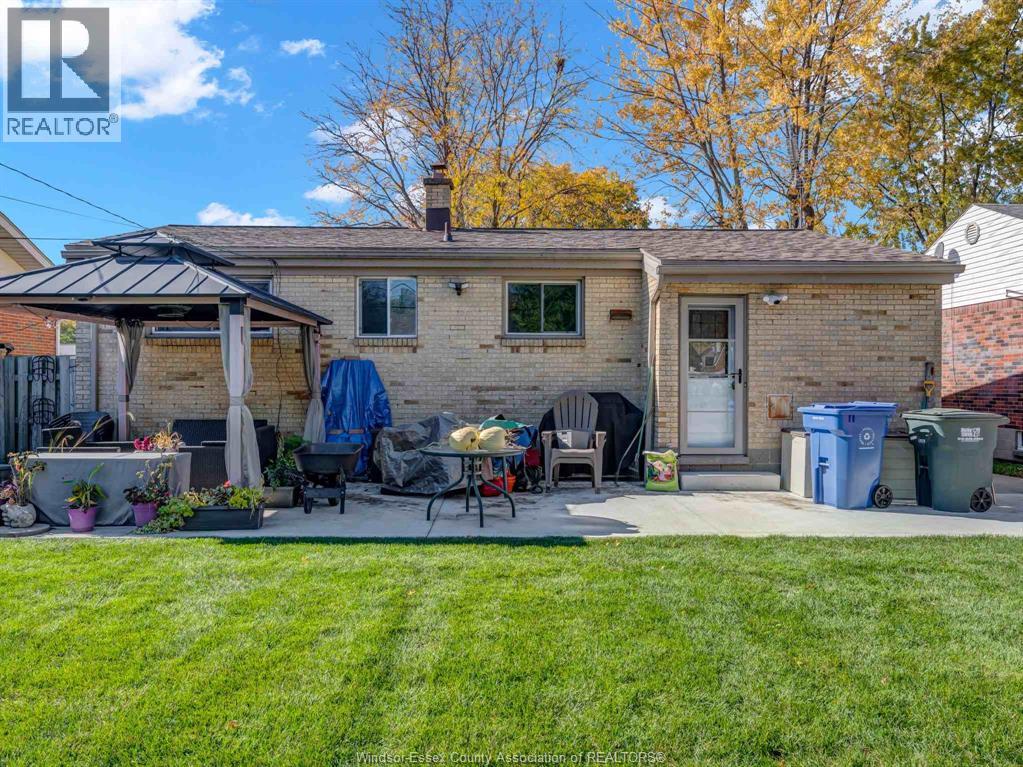1246 Belleperche, Windsor, Ontario  N8S 3C5 - Photo 5 - 25027277