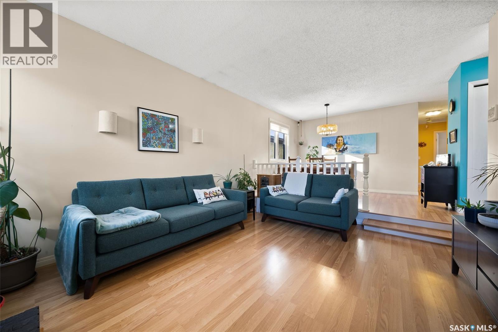 30 Sherman Road, Regina, Saskatchewan  S4X 2R8 - Photo 4 - SK021876