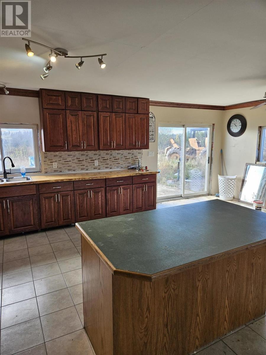 210 Braniff Rd, Bruce Mines, Ontario  P0R 1L0 - Photo 14 - SM253095