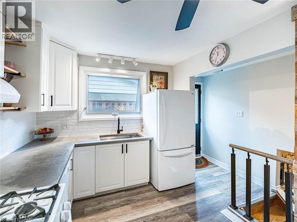 637 Artreva Crescent, Burlington, Ontario  L7L 2B8 - Photo 11 - 40783698