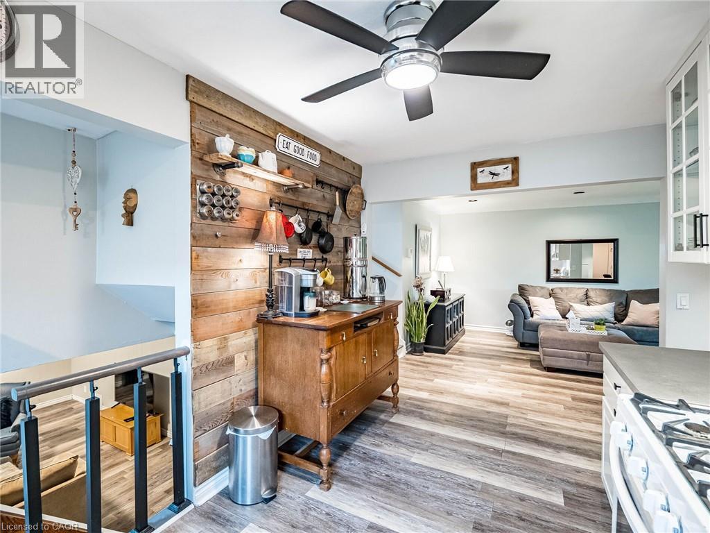 637 Artreva Crescent, Burlington, Ontario  L7L 2B8 - Photo 12 - 40783698