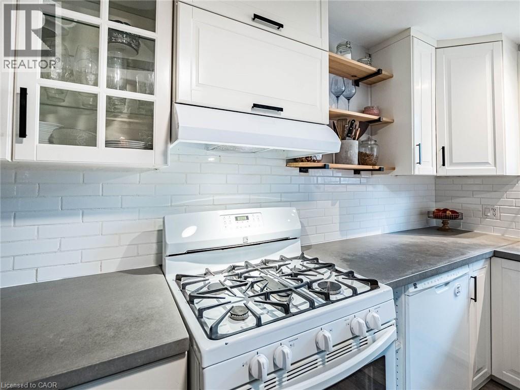 637 Artreva Crescent, Burlington, Ontario  L7L 2B8 - Photo 14 - 40783698