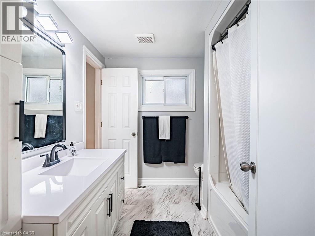 637 Artreva Crescent, Burlington, Ontario  L7L 2B8 - Photo 23 - 40783698