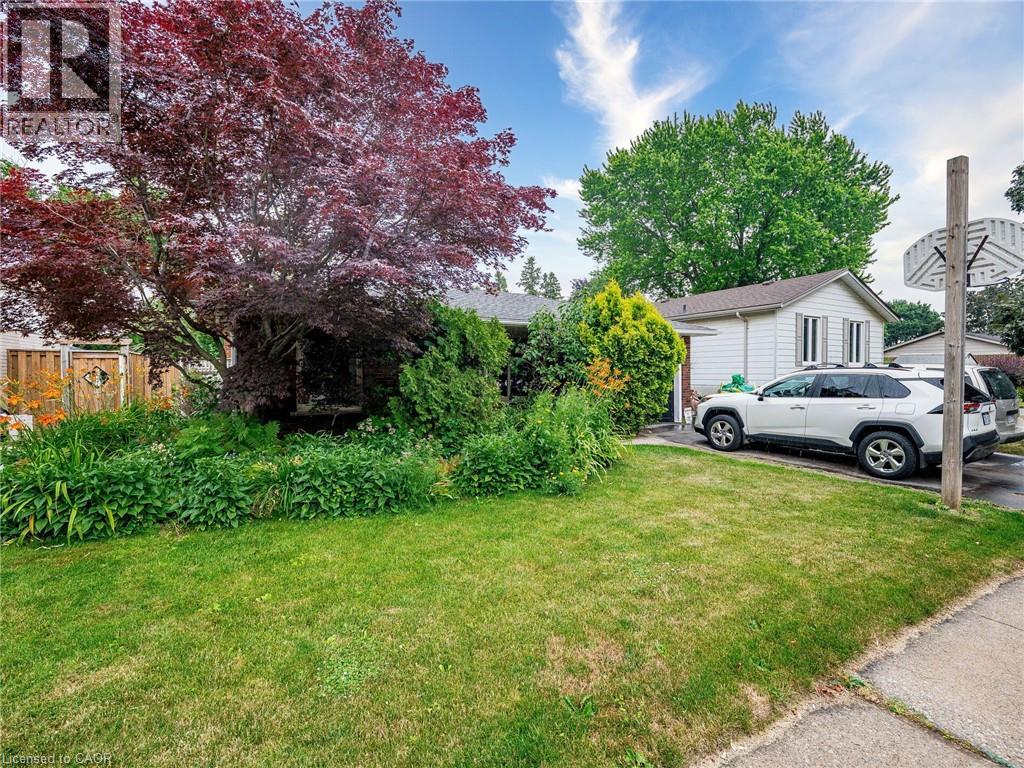 637 Artreva Crescent, Burlington, Ontario  L7L 2B8 - Photo 3 - 40783698