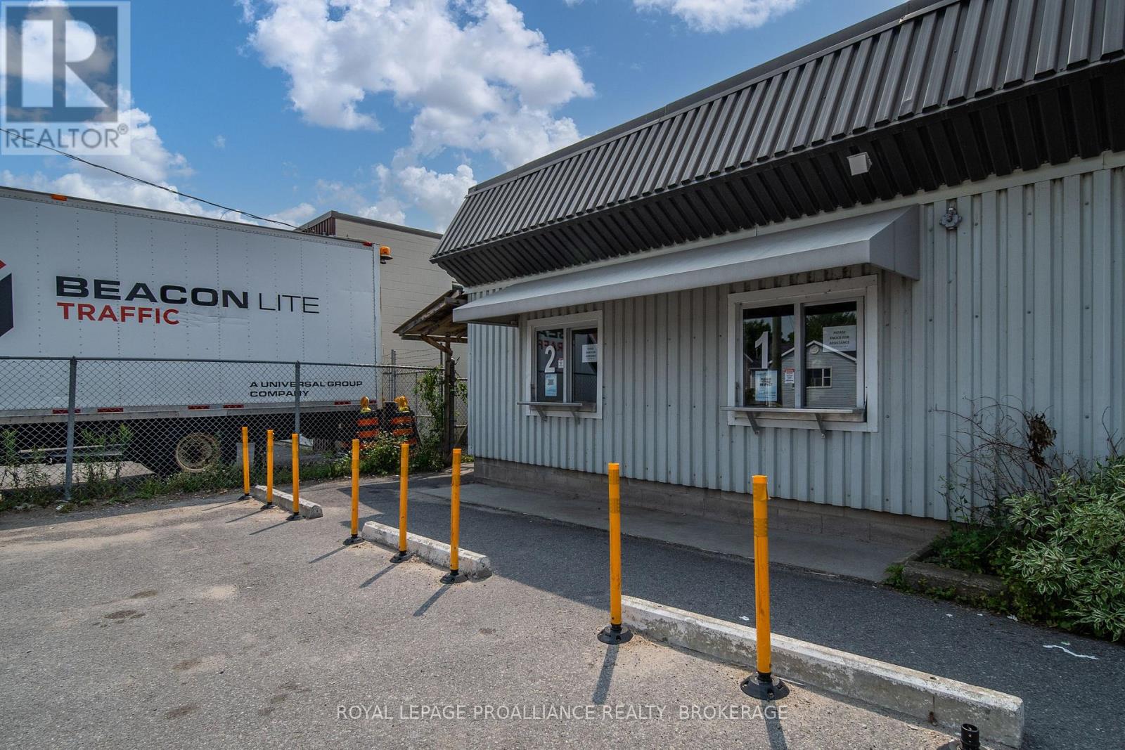 140 Hickson Avenue, Kingston (East Of Sir John A. Blvd), Ontario  K7K 2N6 - Photo 19 - X12486260