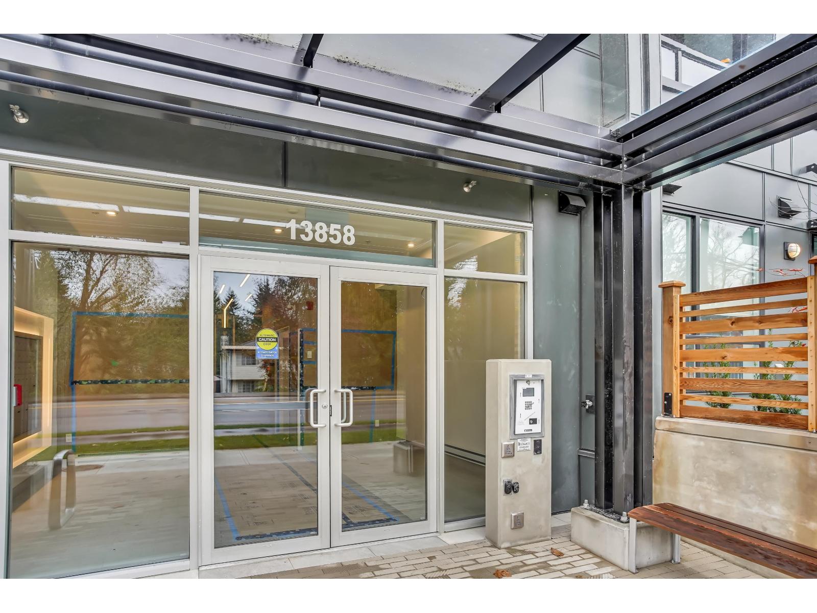 E318 13858 108 AVENUE, Surrey, British Columbia