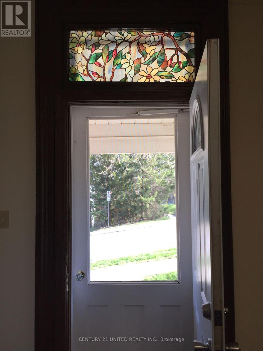 234 Antrim Street, Peterborough, Ontario  K9H 3G4 - Photo 20 - X12486228