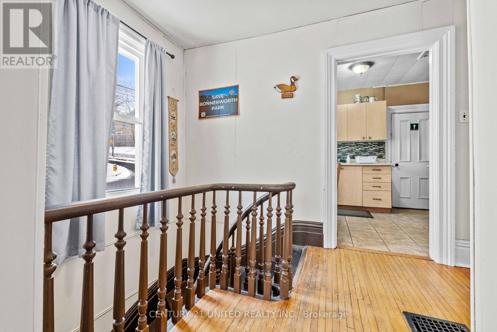 234 Antrim Street, Peterborough, Ontario  K9H 3G4 - Photo 24 - X12486228