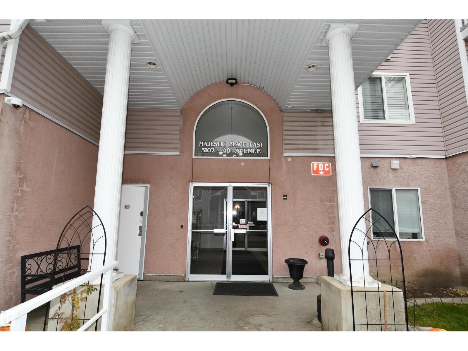 #105 5102 49 Av, Leduc, Alberta  T9E 8H1 - Photo 2 - E4463786