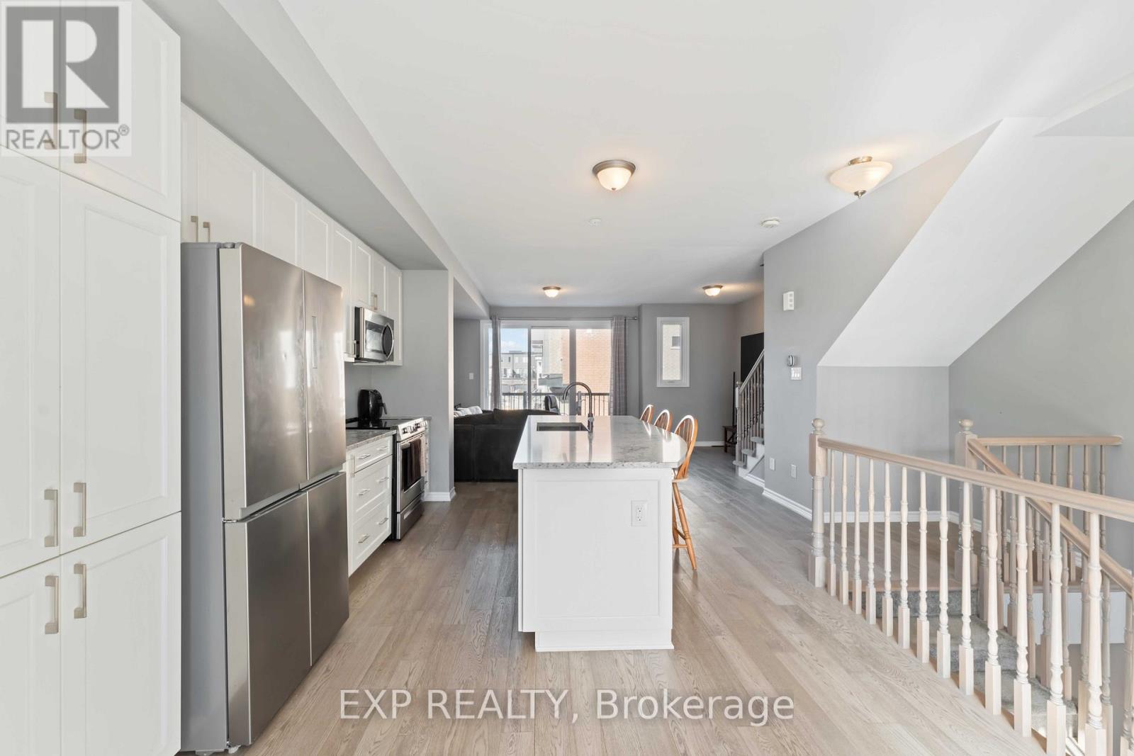 829 Mikinak Road, Ottawa, Ontario  K1K 4Z9 - Photo 20 - X12486215