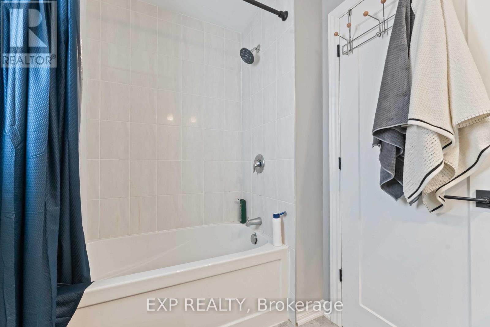 829 Mikinak Road, Ottawa, Ontario  K1K 4Z9 - Photo 37 - X12486215